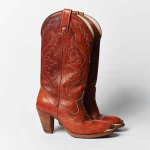 Vintage Acme, highheel cowgirl boots, metal toecap