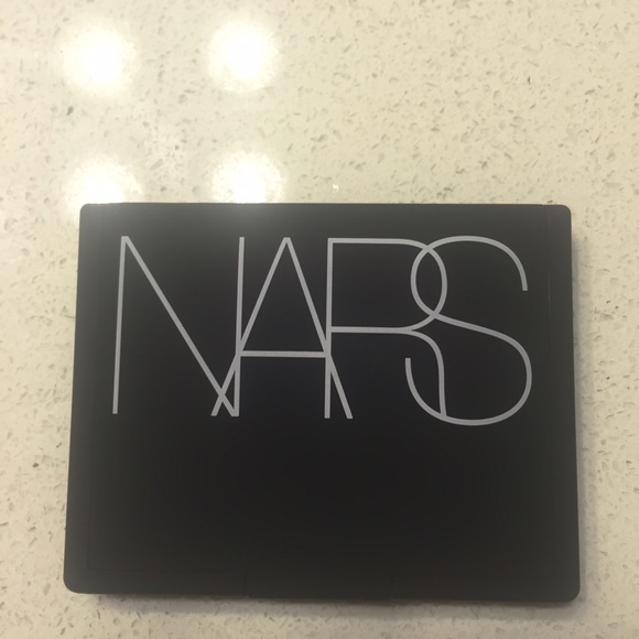 NIB NARS Light Reflecting Pressed Powder