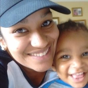 Meet your Posher, Cassandra