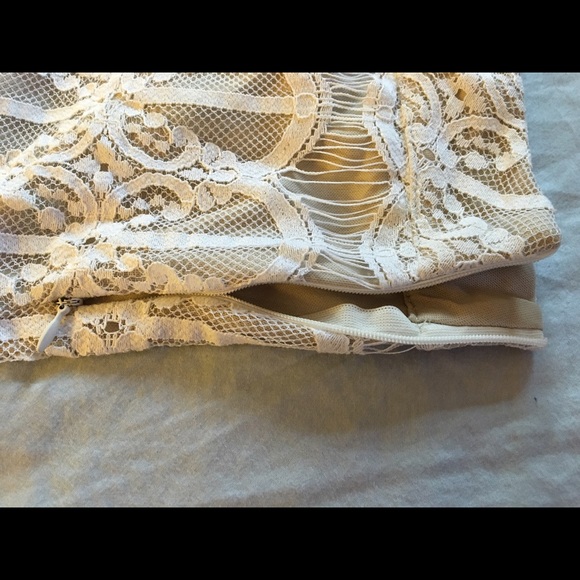 Shorts - Picture 4 of 4