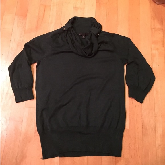 Banana Republic wide turtleneck sweater S