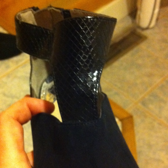 Sam & Libby Black stiletto shoes - Picture 2 of 4