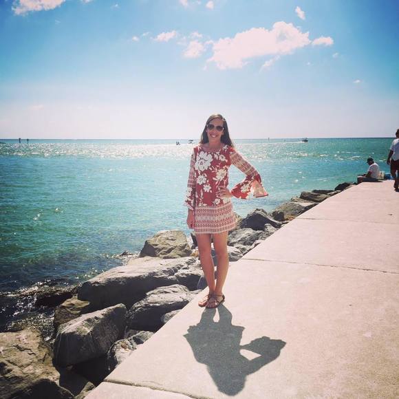 Meet your Posher, Regina