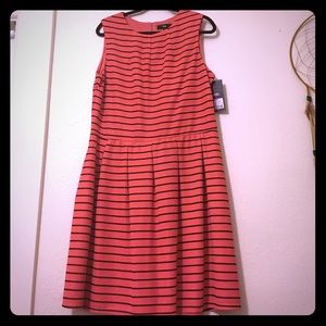 🎀Nice! Tangerine 🍊 striped dress