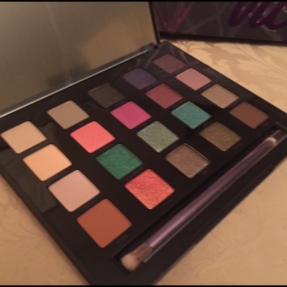 SOLD - Picture 2 of 4