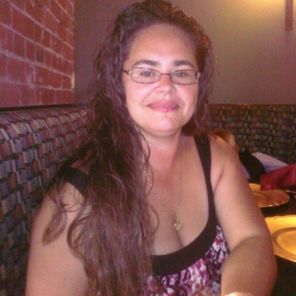 Meet your Posher, Nelia