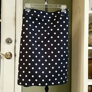 NWOT-Navy & White Polka-Dot Pencil Skirt-size 8