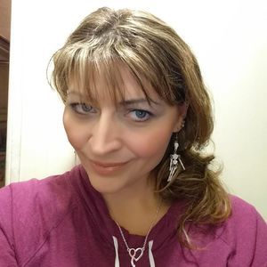 Meet your Posher, Michele