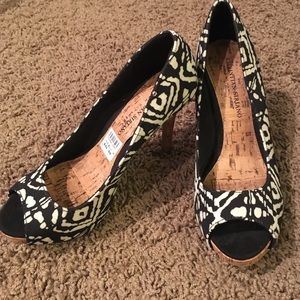 Pattern pumps