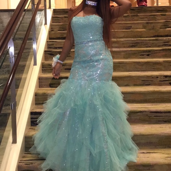 Sherri Hill Prom Dress