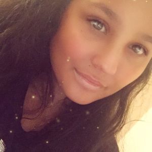 Meet your Posher, Tugba