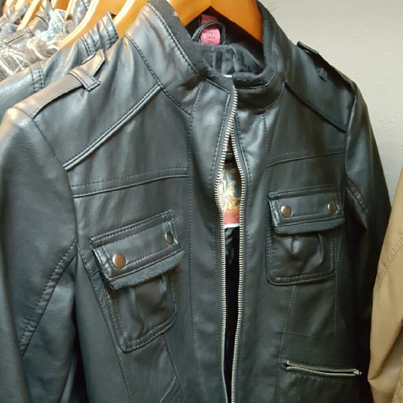 NOT FOR SALE - Posh find!