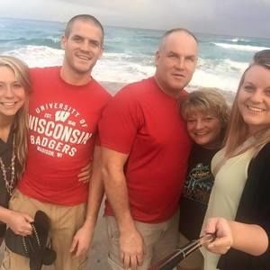 Meet your Posher, Sandy