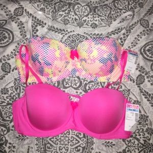 deb Bras size 38C