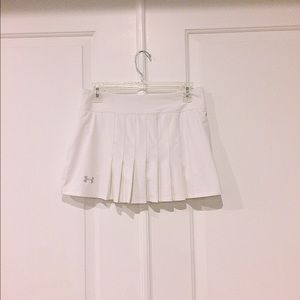 Under Armour Tennis Skirt / Skorts