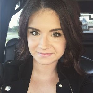 Meet your Posher, Paige