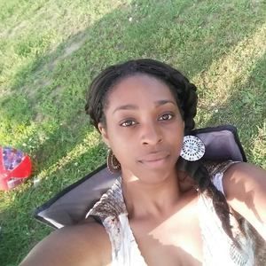 Meet your Posher, Sandy