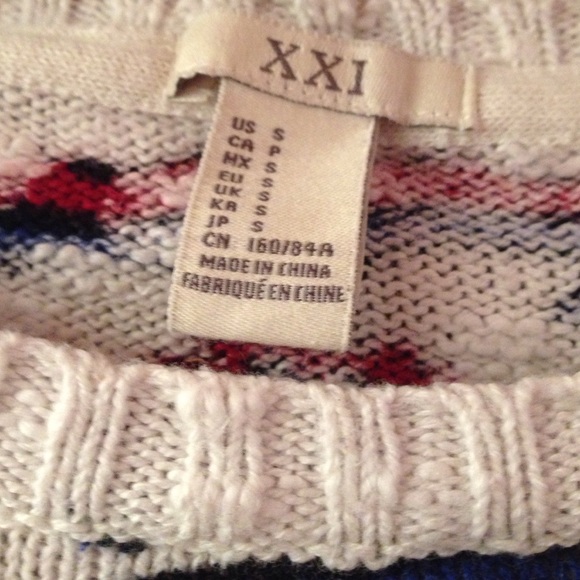 Patterned Sweater - Picture 2 of 2