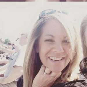 Meet your Posher, Risa