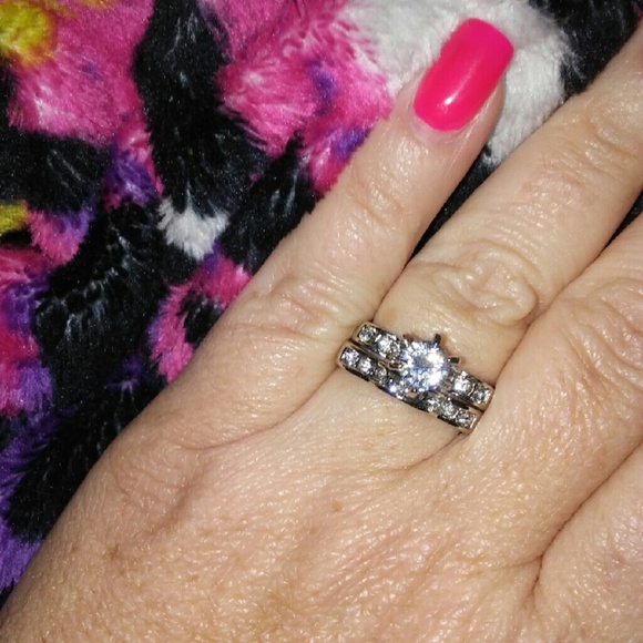 Bridal Sets - Picture 2 of 4