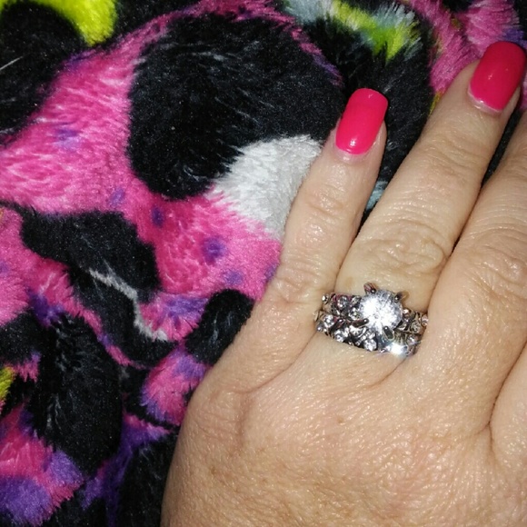 Bridal Sets - Picture 3 of 4