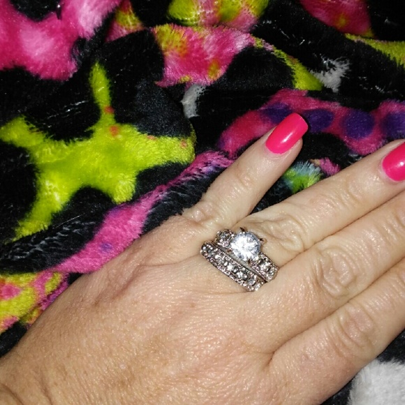 Bridal Sets - Picture 4 of 4