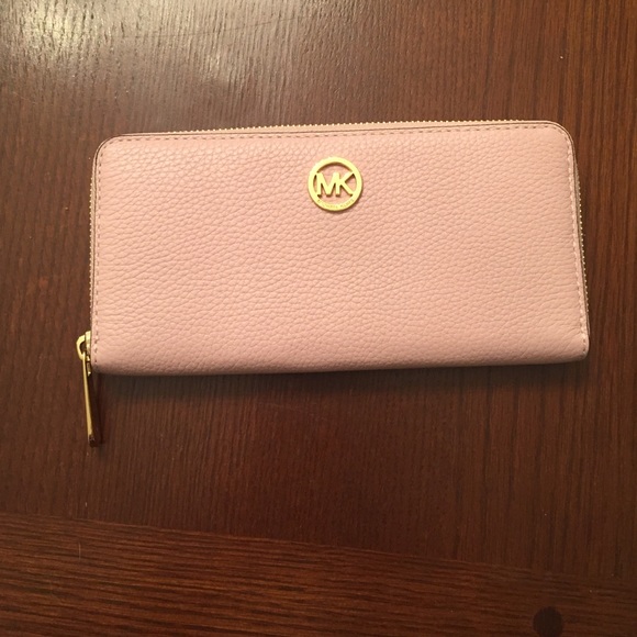 Michael Kors wallet