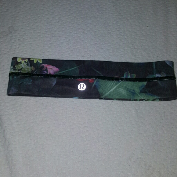 Lululemon headband