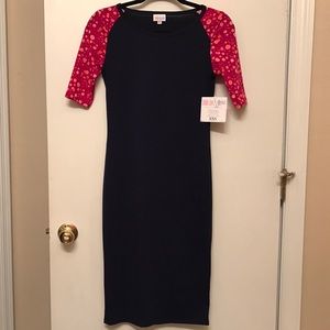 NWT XXS Julia Navy w/ Cranberry Floral Sleeves