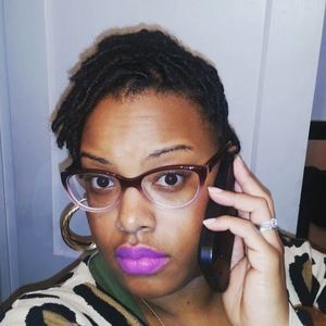 Meet your Posher, Melveetia