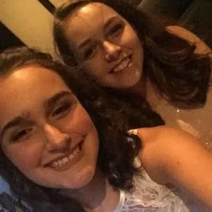 Meet your Posher, Kendra