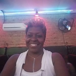 Meet your Posher, Twana