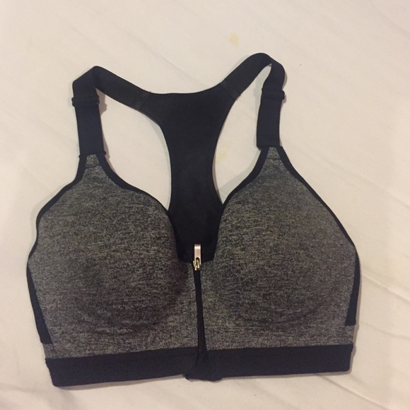 Authentic Victoria Secret padded sports bra