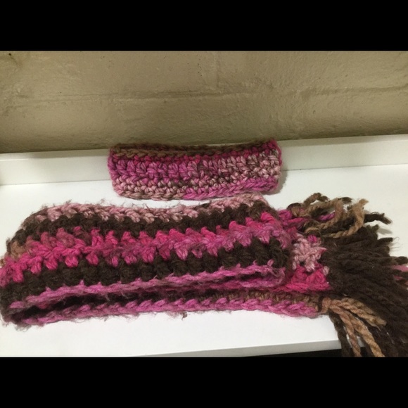 Knitted scarf & headband