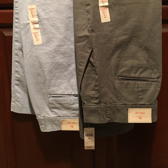 Sold 2 pair gap khaki pants