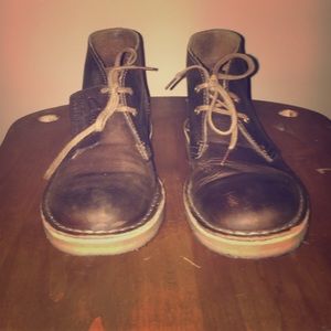 Clarks original's women's desert boots in size 6.5