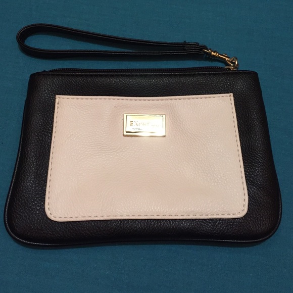 Wristlet