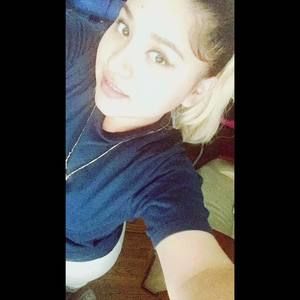 Meet your Posher, Stephaniee