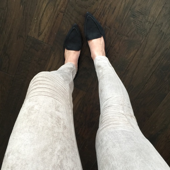 1 LEFT! Black Suede Pointed Loafers - Picture 2 of 2