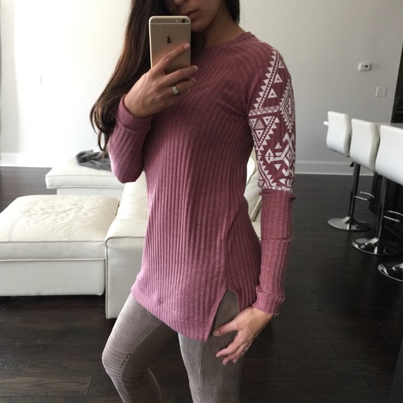 Viscosity Tops - Mauve Aztec Angora Hair Thermal