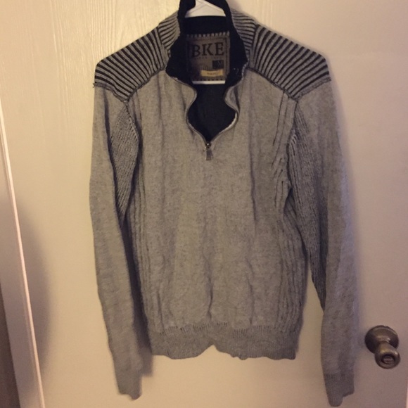 Buckle brand sweater medium/slim fit