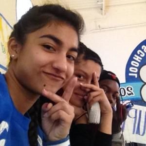 Meet your Posher, Danielle