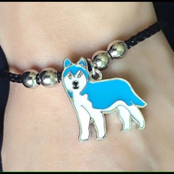 husky bracelet