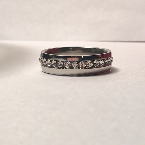 💐UNISEX WEDDING BAND OR JUST TO WEAR