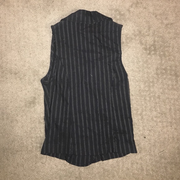 Stripped Vest - Picture 2 of 3