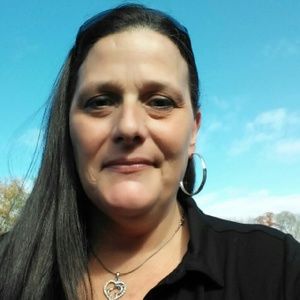 Meet your Posher, Michele