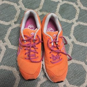 Asics orange tennis shoes