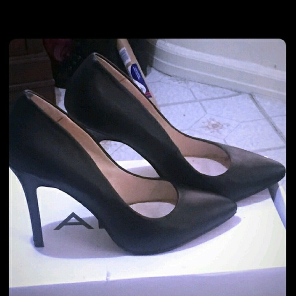 Aldo black heels