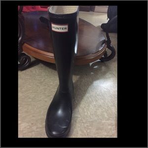 Hunter raining boots