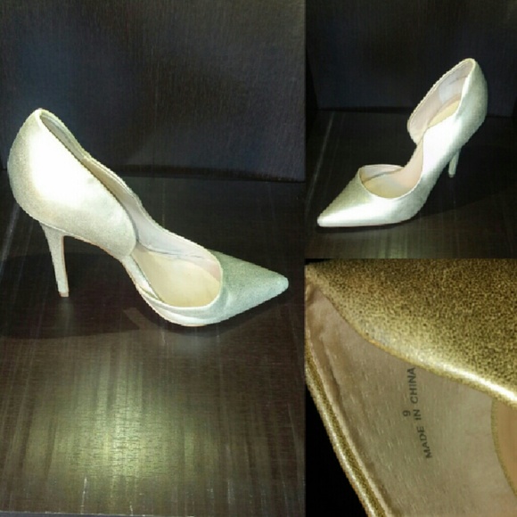 Bebe Gold D’Orsay Pumps - Picture 8 of 8